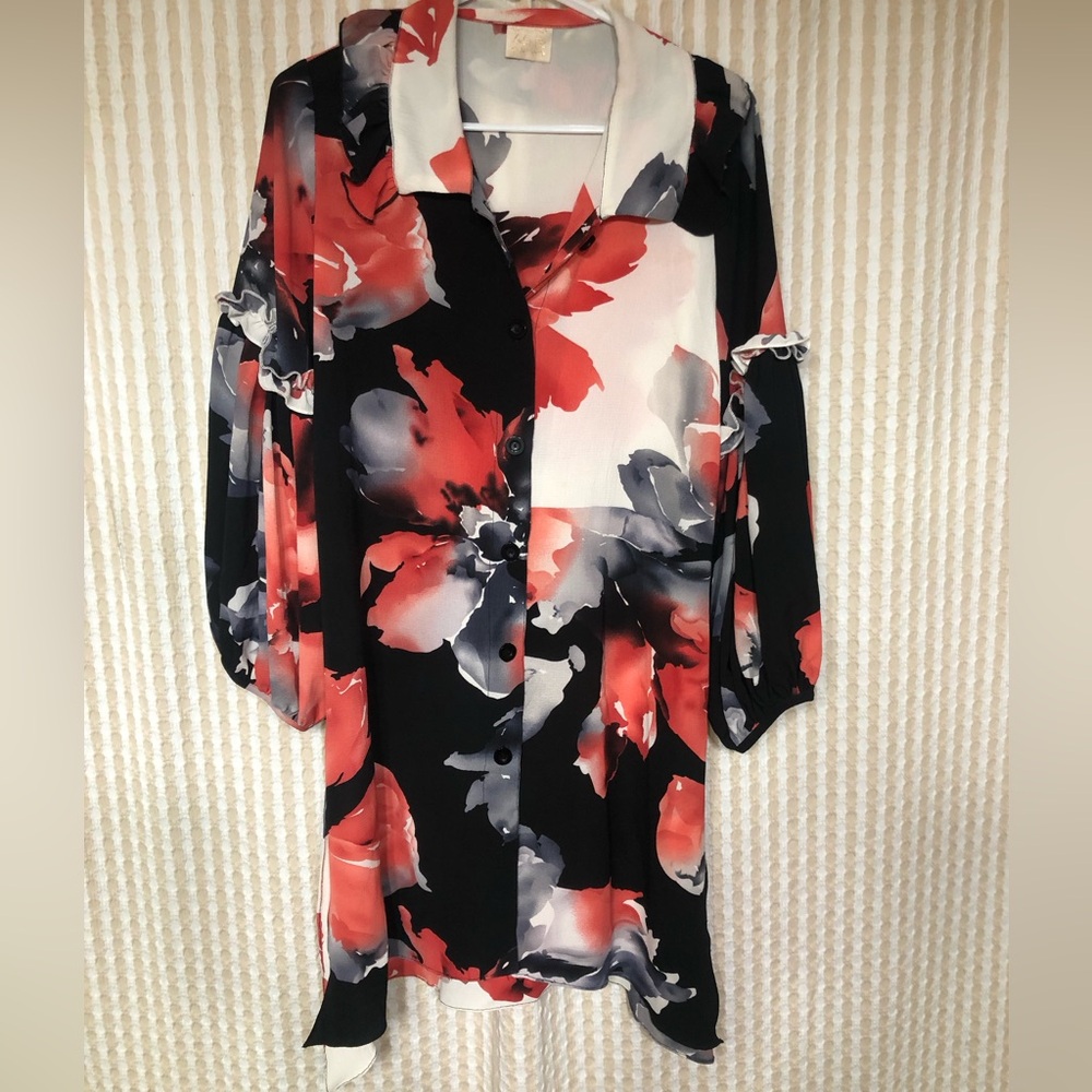 Floral Button-Up top